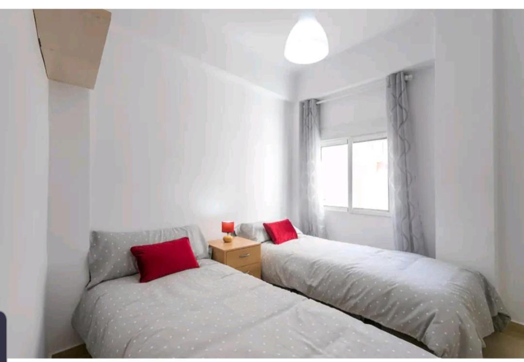 אליקאנטה Apartamento Coqueto A Un Minuto De La Explanada מראה חיצוני תמונה